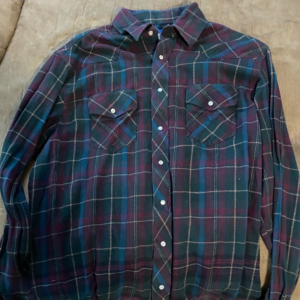 Mens wrangler button down shirt